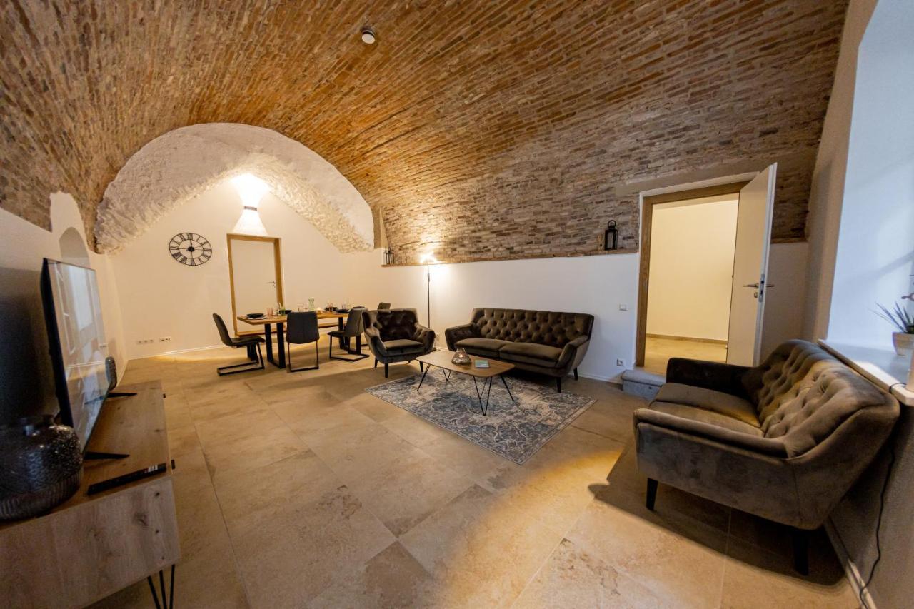 פסאו Servus Apartments Old Town Premium מראה חיצוני תמונה